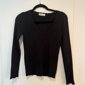 Black Ribbed V-Neck Top